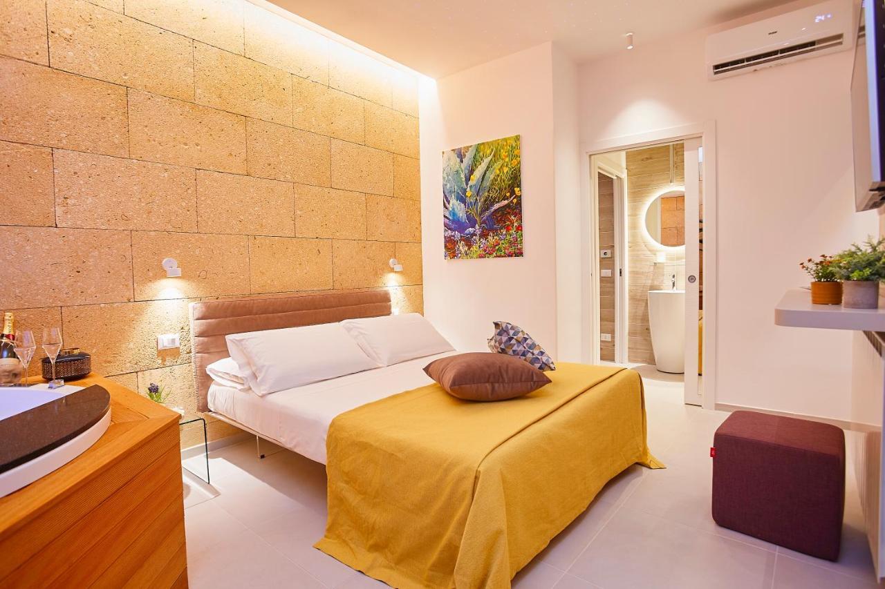 Porta Del Golfo Apartments & Suites 卡斯泰拉马莱 外观 照片
