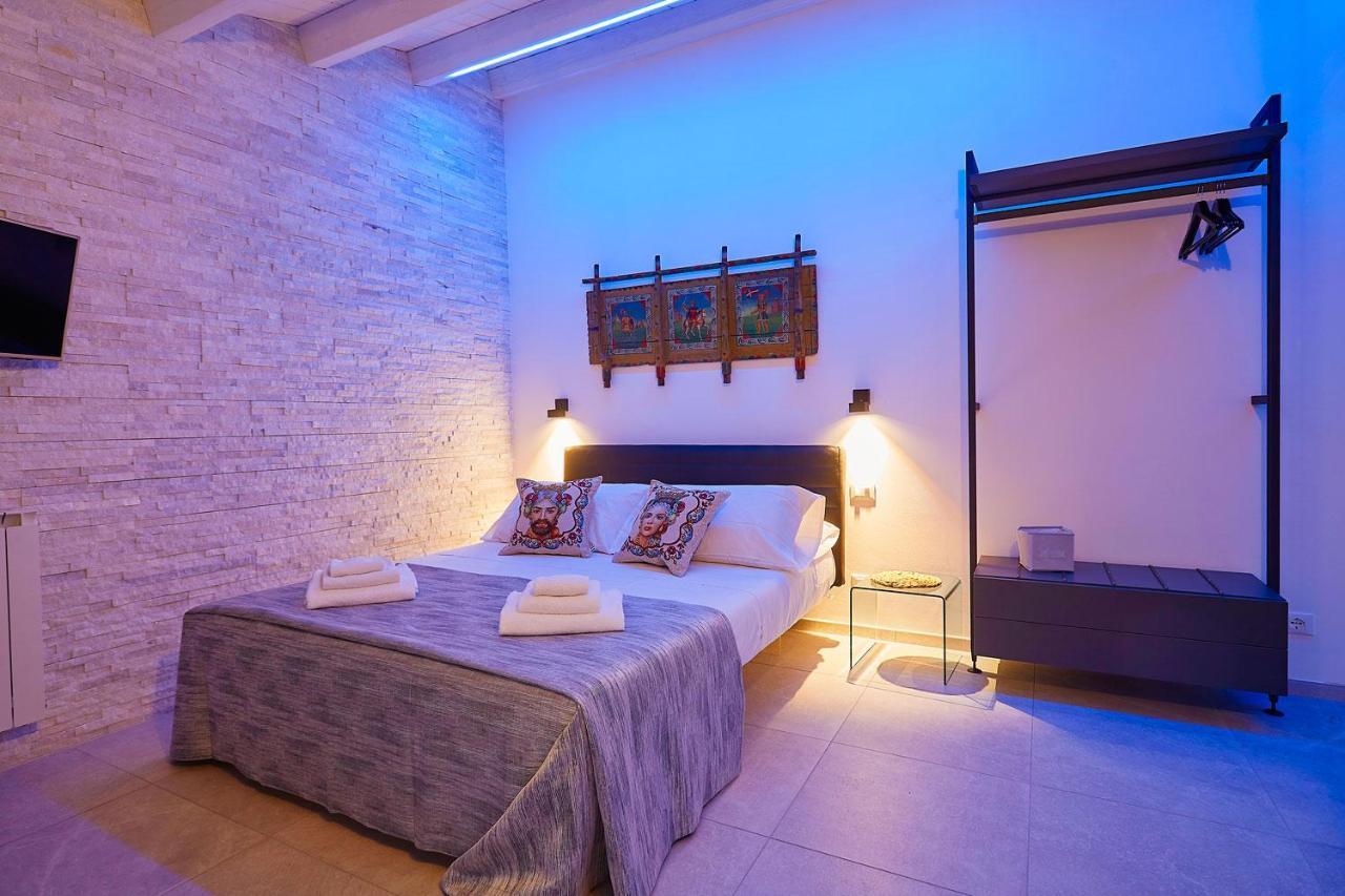 Porta Del Golfo Apartments & Suites 卡斯泰拉马莱 外观 照片