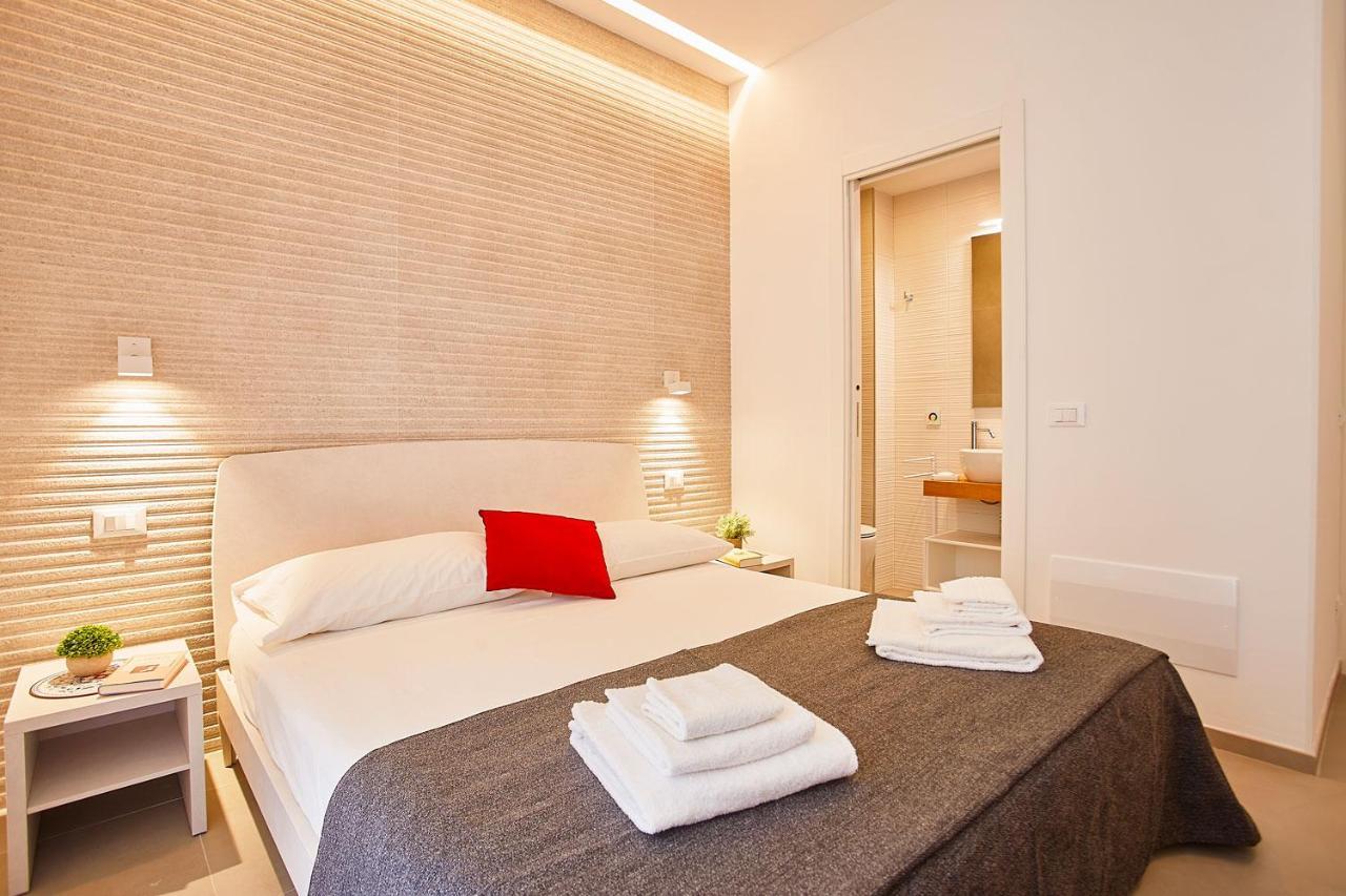 Porta Del Golfo Apartments & Suites 卡斯泰拉马莱 外观 照片