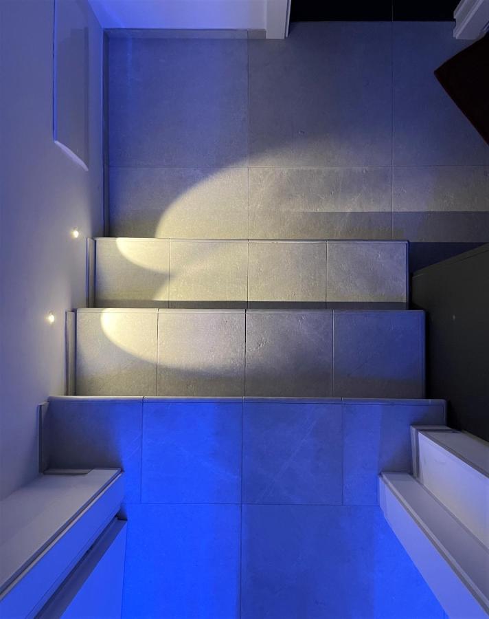 Porta Del Golfo Apartments & Suites 卡斯泰拉马莱 外观 照片